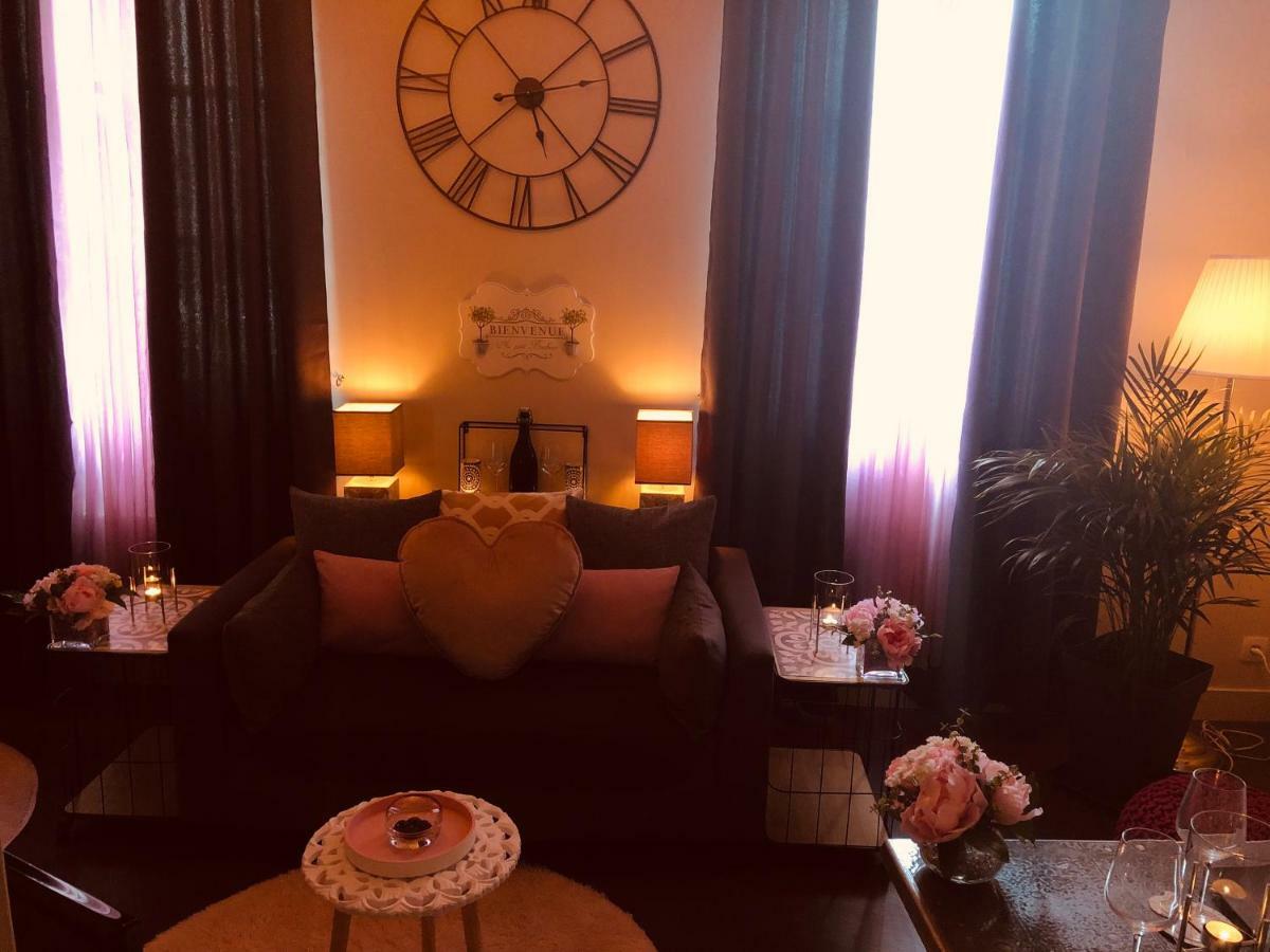 Appartement Bienvenue Au Petit Bonheur à Honfleur Extérieur photo