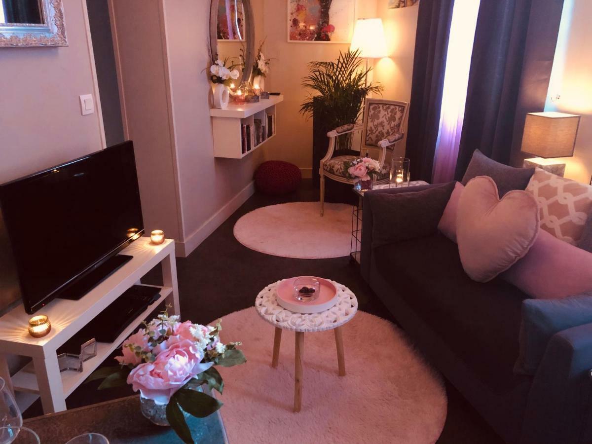 Appartement Bienvenue Au Petit Bonheur à Honfleur Extérieur photo